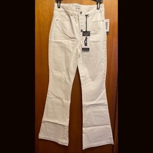 Sofia Jeans Malisa high Rise Flare